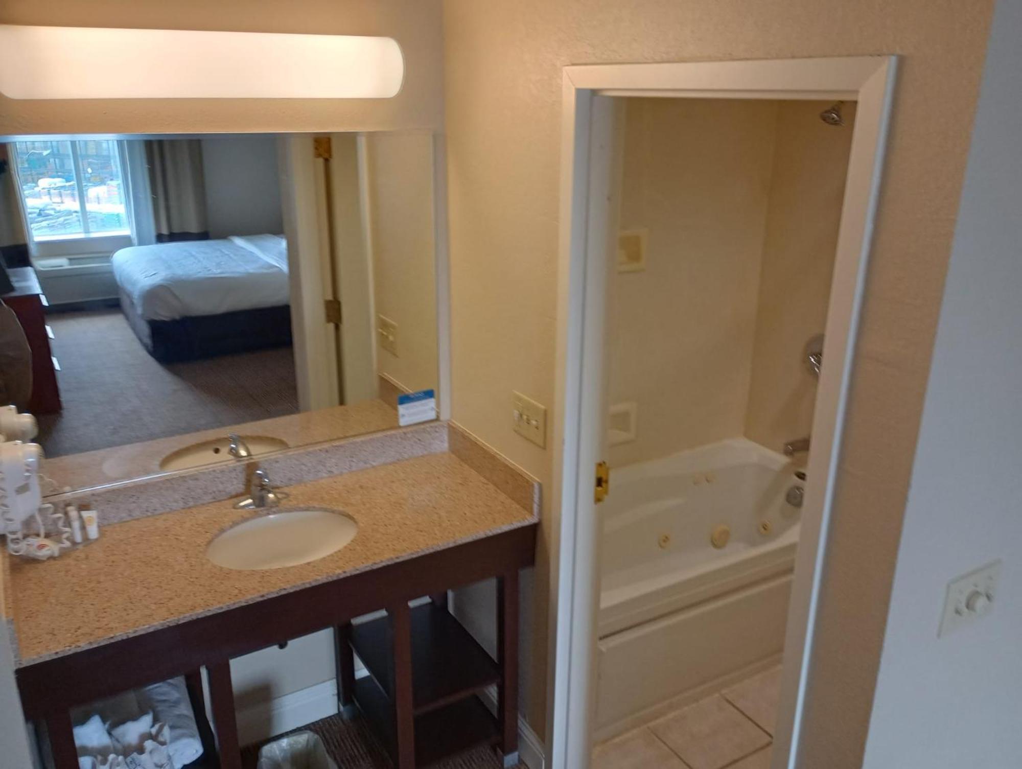 Samir Stay At Nw Expressway Oklahoma City Bagian luar foto