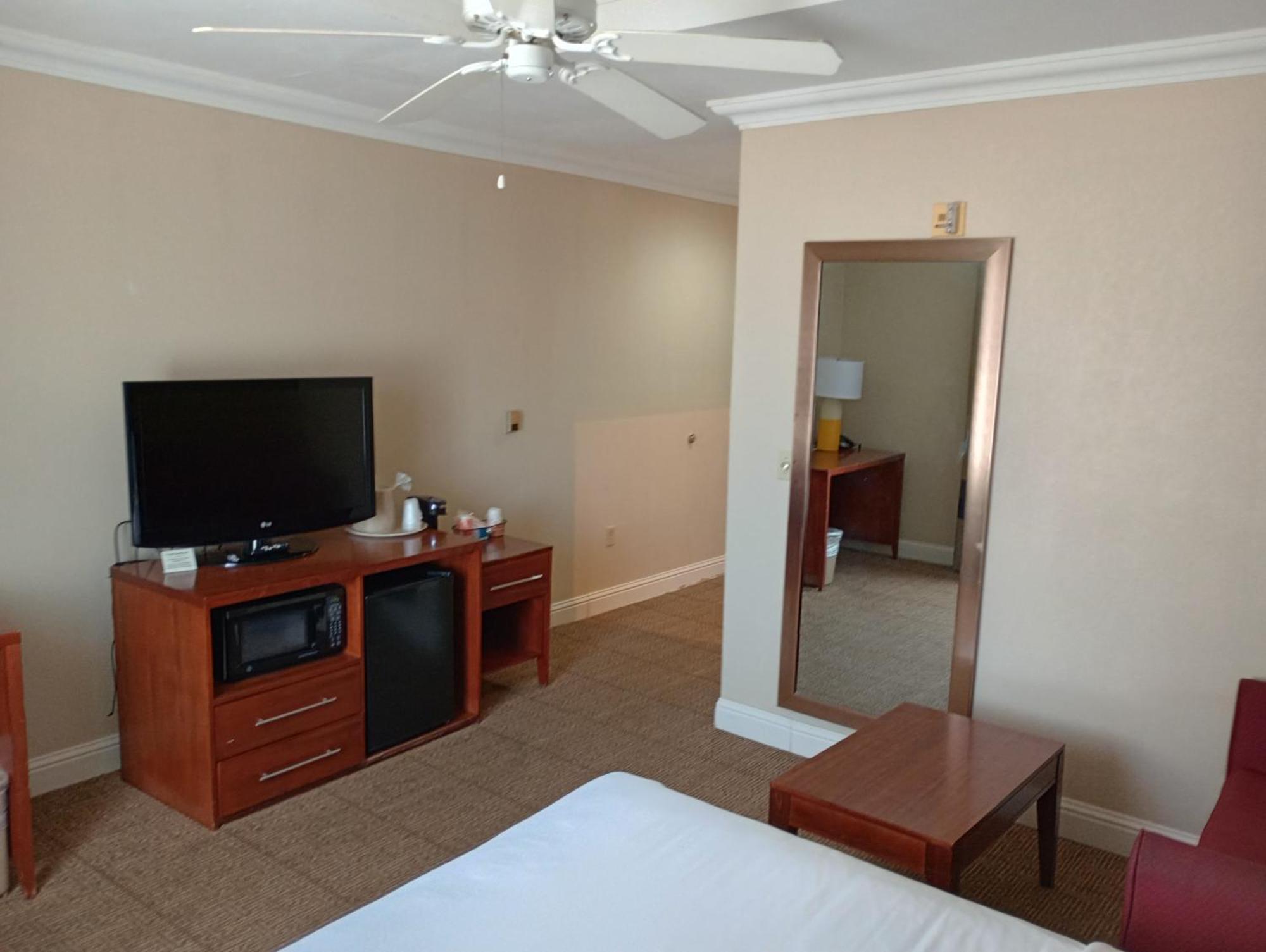 Samir Stay At Nw Expressway Oklahoma City Bagian luar foto